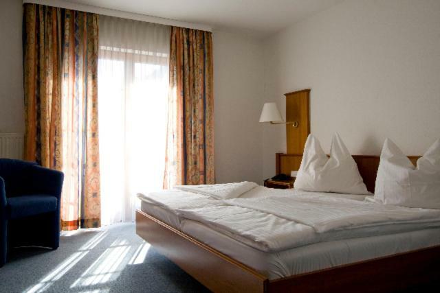 Hotel Blume Freiburg im Breisgau Ngoại thất bức ảnh